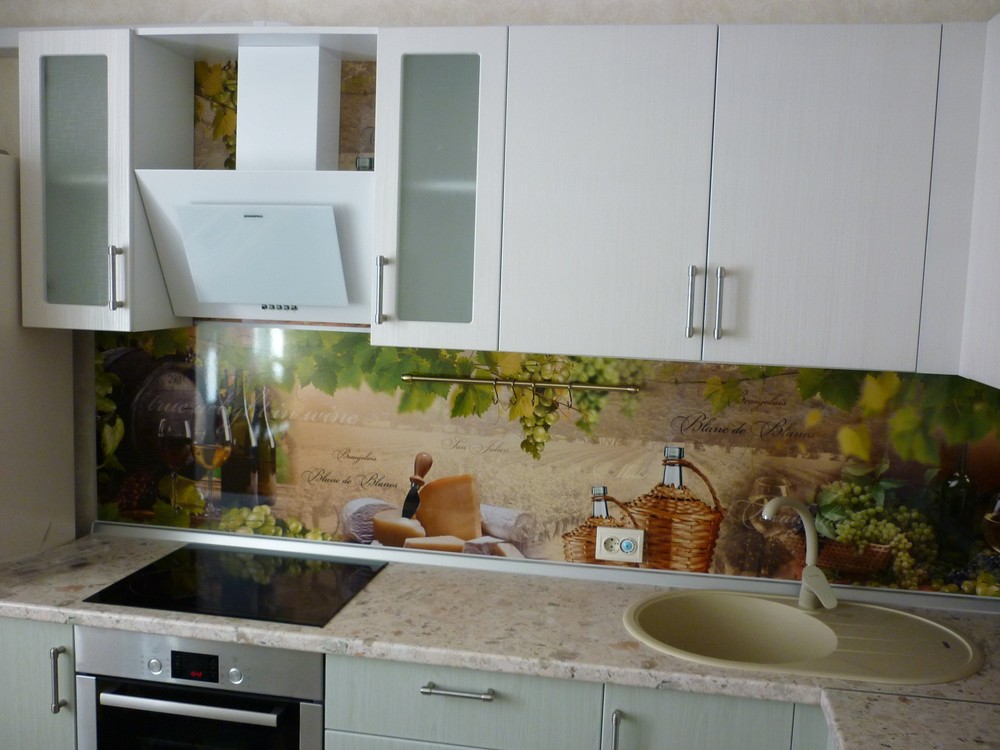 Белый кухонный гарнитур-Кухня МДФ в ПВХ «Модель 216»-фото1
