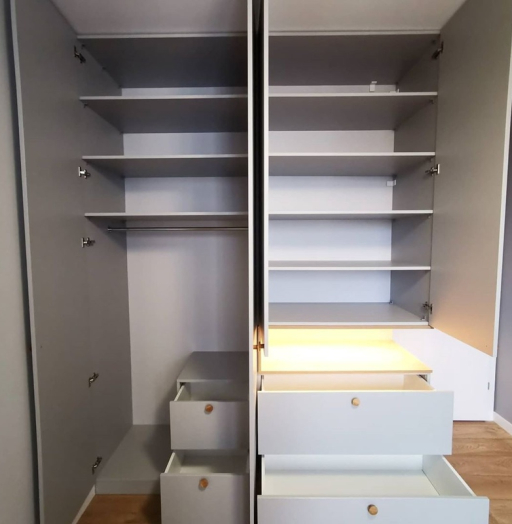 Распашные шкафы-Шкаф с распашными дверями по размеру «Модель 44»-фото3